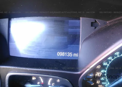 2013 Ford Escape Se z USA, uszkodzony, nr VIN 1FMCU0GXXDUB65424